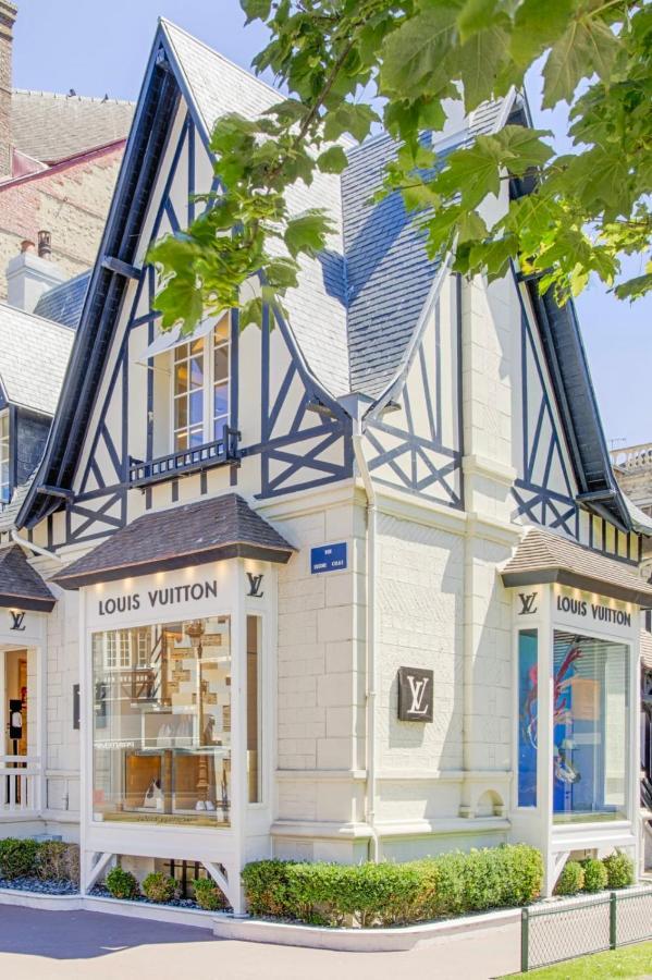 The Deauville Villa Vuitton Store Opening